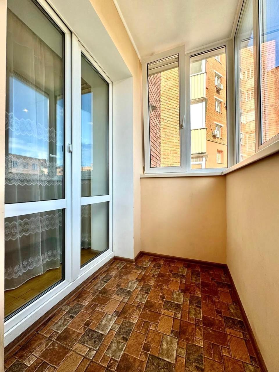 Apartpoltava Вишукані Просторі Апартаменти, Аграрний Університет, Звітна Документація Bagian luar foto