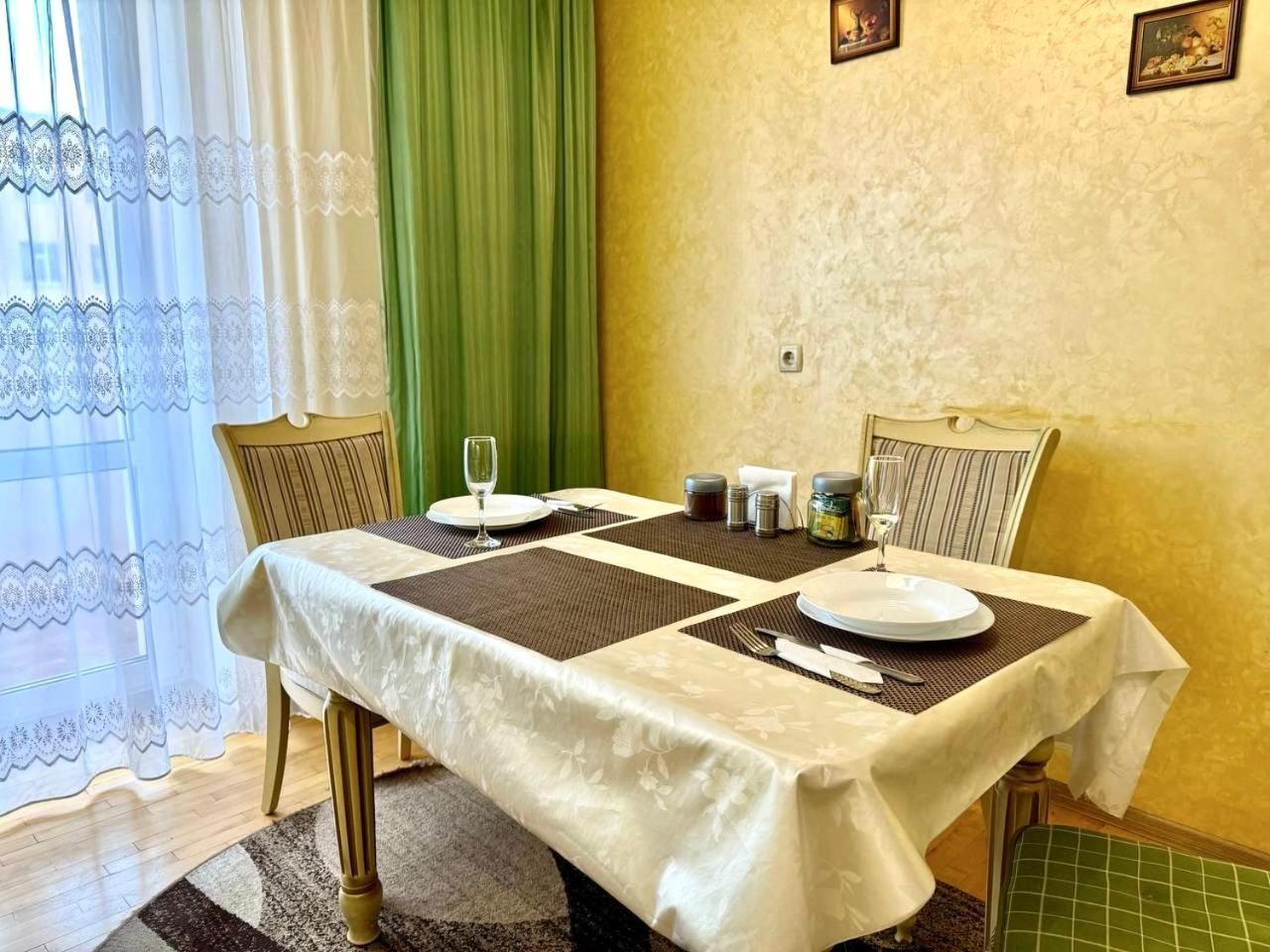 Apartpoltava Вишукані Просторі Апартаменти, Аграрний Університет, Звітна Документація Bagian luar foto