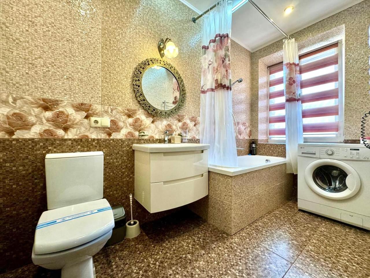 Apartpoltava Вишукані Просторі Апартаменти, Аграрний Університет, Звітна Документація Bagian luar foto